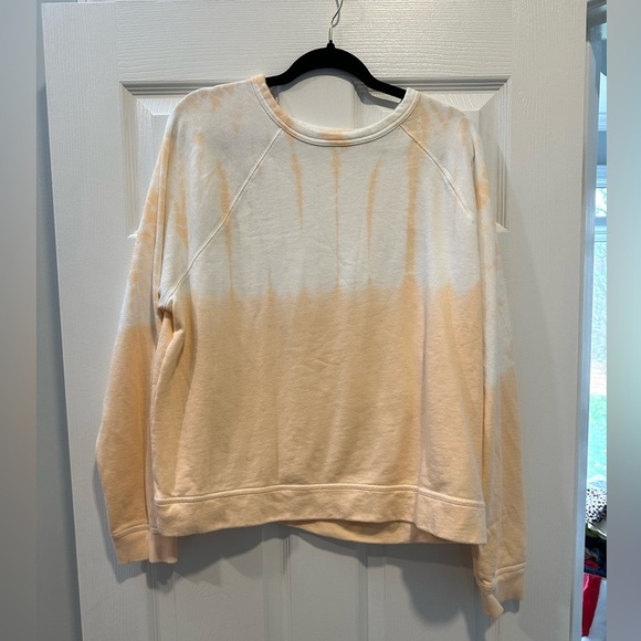 Tops - Universal Threads Set